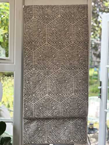 Roman blind grey and cream - in,