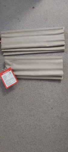 Roman blinds go - roman,
